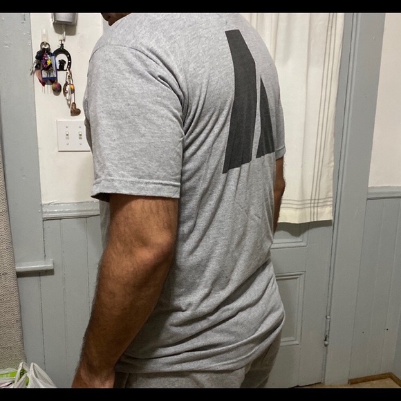 🗣U.S. Army Physical Trainingc Tee - Discontinued - Picture 12 of 16